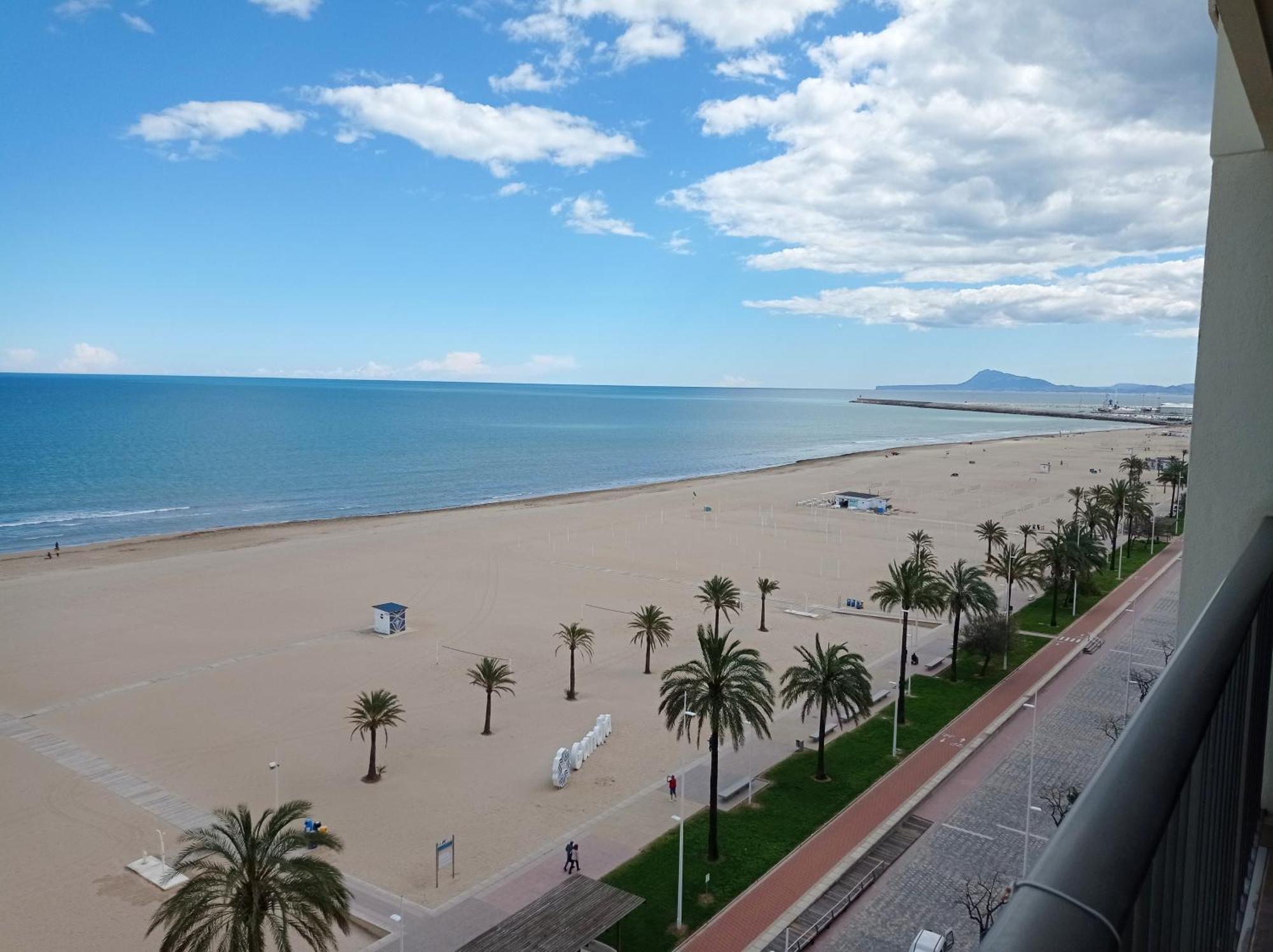 Apartamentos Infante Primera Linea - Solo Familias Serviplaya Playa de Gandia 객실 사진